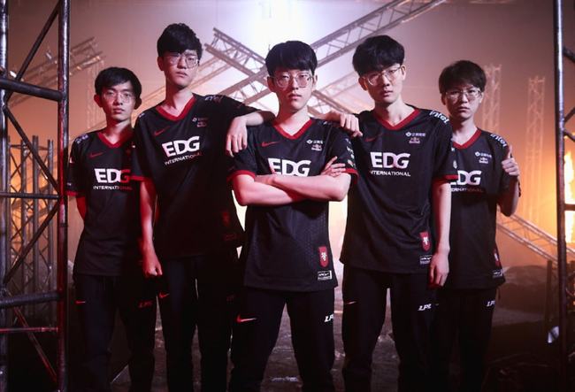 有明星的曝 有明星的曝