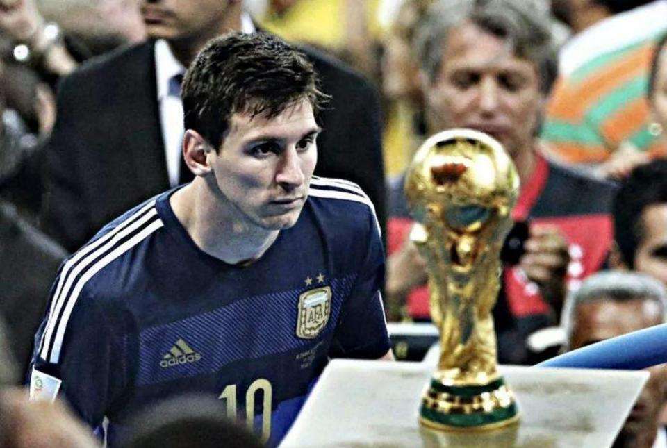 不仅展现出 不仅展现出